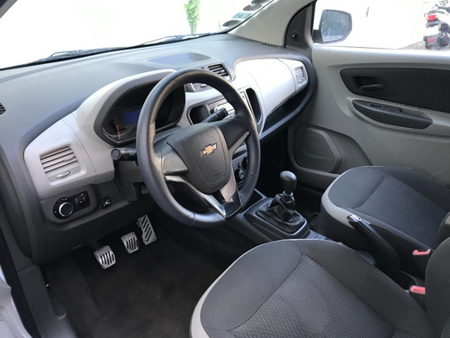 Imagen 15 de 25 de Chevrolet Spin 1.8 Lt C/gnc Año 2014 - Liv Motors