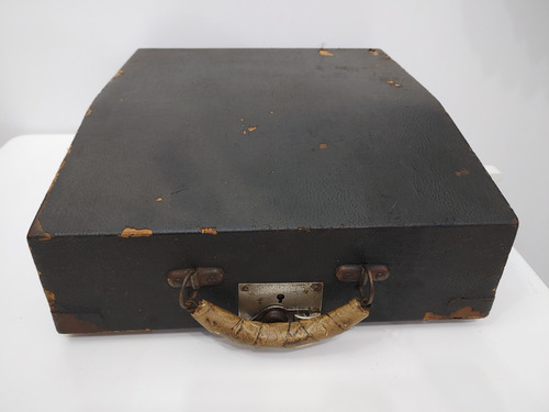 Maquina De Escrever Adler Favorita Ano 1940 (Usado)