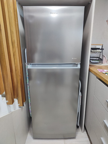 Heladera No Frost Patrick Hpk315nfi 315lt Inox