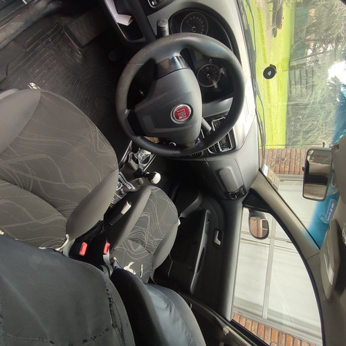 Imagen 4 de 8 de Fiat Siena 1.6 E-torq