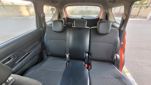 Suzuki Ertiga 2023 Xl7 Glx Aut 7 Pasajeros Familiar