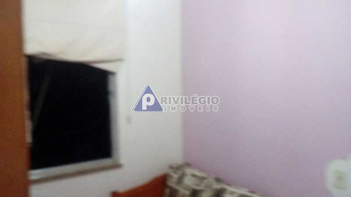 Apartamento À Venda, 2 Quartos, 1 Suíte, Copacabana - Rio De Janeiro/rj - 5911