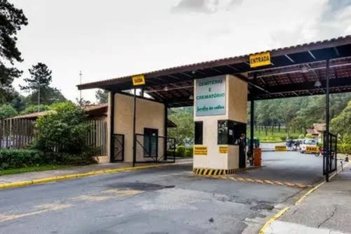 Jazigo Túmulo Cemitério Jardim Da Colina Com 4 Gavetas