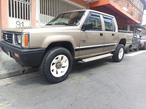 L200 4x4 Reduzida Cabine Dupla