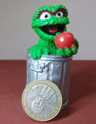 Muppets Oscar The Grouch Apple Applause Gruñon Topper Torta (Usado)