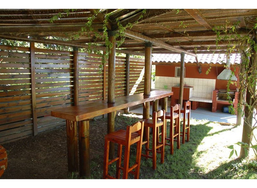 Excelente!! Casa Tetelhue Hotel: Cabañas Y Club House En Chi