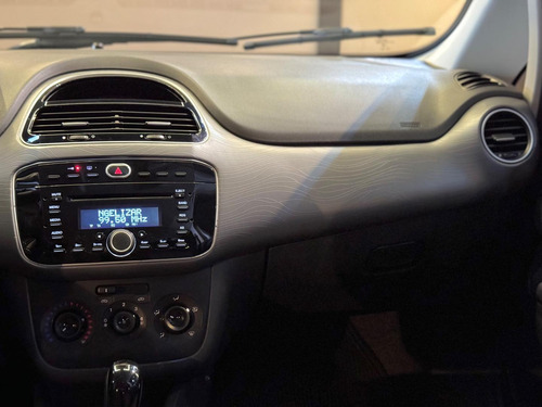 Fiat Punto 1.6 Essence 16v Flex 4p Automatizado