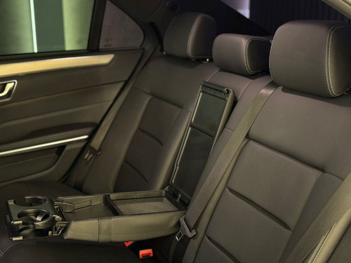 Mercedes-Benz Classe E 2.0 Avantgarde Turbo 4p