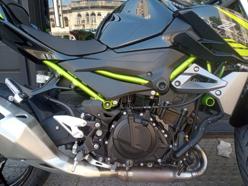 Imagen 14 de 17 de Kawasaki Z400 Cordasco