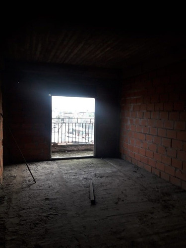 Imagen 13 de 14 de Permuta - Piso De 3 Ambientes En Venta - Isidro Casanova