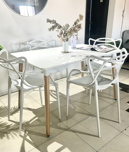Juego Comedor Eames Mesa 120x80cm + 4 Sillas Master Pvc Color Blanco