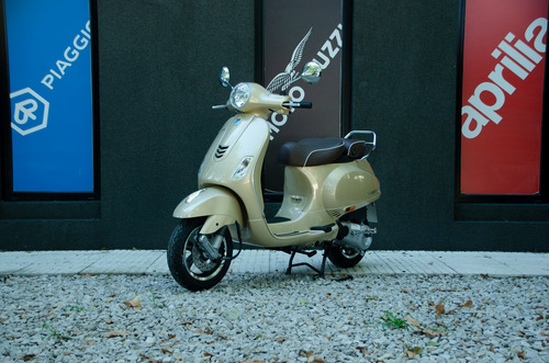 Imagen 7 de 15 de Scooter Vespa Elegante Vxl 150cc Beige 0km Cuotas Garantia
