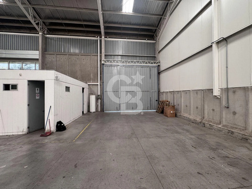 Bodega 1.000 M² Quilicura | San Ignacio, Seguridad 24/7