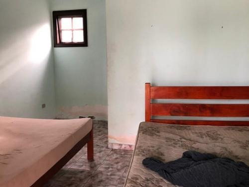 Chácara Com Piscina E 6 Quartos Em Itanhaém/sp Ch029-pc