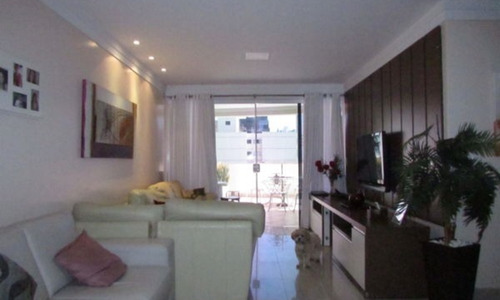 Imagem 6 de 18 de Apartamento No Residencial Tríade - 886