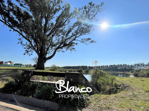 Terreno Lote En Venta En Monet Barrio Privado, Campana, G.b.a. Zona Norte