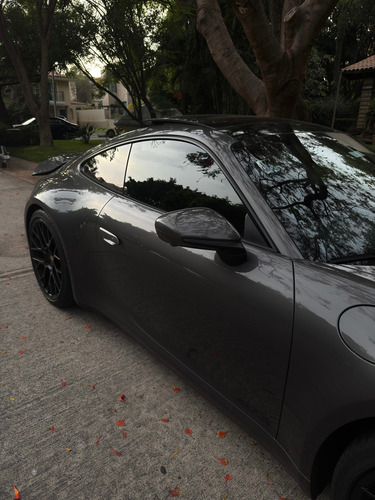 Porsche 911 3.0 Carrera 4 GTS