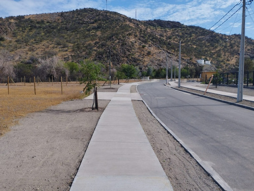 Oportunidad Terreno En Condominio Urbanizado Colina