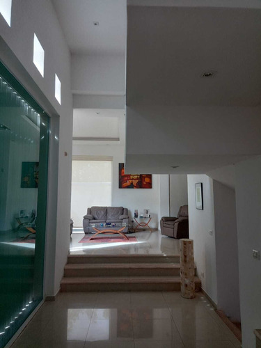 Casa De 4 Recamaras En Sm11 Cancún: Ubicación, Conectividad Y Seguridad
