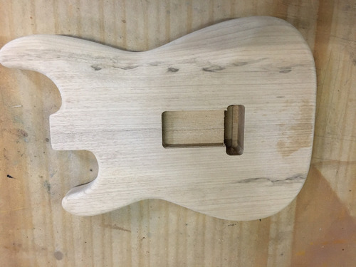 Corpo Guitarra Modelo Strato Em Freijo