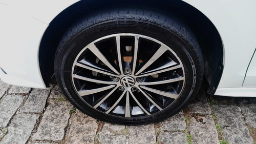 Volkswagen Jetta 2.0 Comfortline Flex Aut 4p
