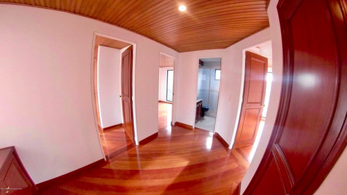 Apartamento En Lisboa(bogota) Rah Co: 21-387