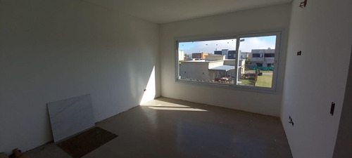 Imagen 14 de 19 de Venta De Casas En Vila Marina