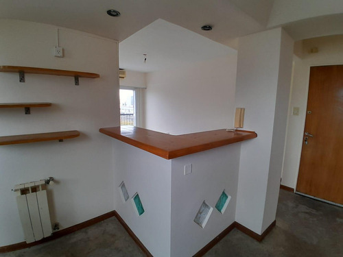 Departamento - 3 Ambientes - Alquiler - Colegiales