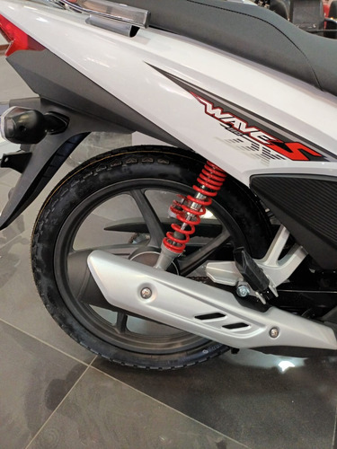 Imagen 8 de 15 de Honda Wave 110 S Dx Full 2023 Honda Redbikes