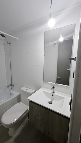 Estudio A Estrenar, En Edificio Centenario 1 (metrofranklin)