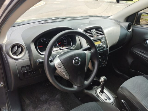 Nissan Versa Versa 1.6 16V FLEX SV 4P XTRONIC