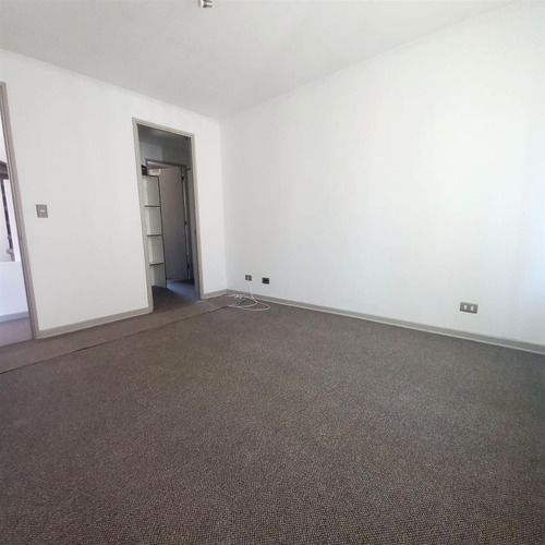 Casa En Venta De 3 Dorm. En Lampa (sin Comisión)