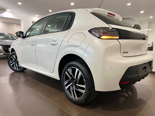 Peugeot 208 1.0T Allure Pack