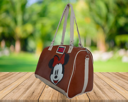 Imagen 5 de 7 de Bolsa - Petaca De Mickey Mouse En Cafe/beige De Vinyl.
