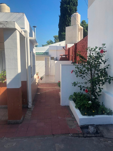 Casa En Venta En Temperley