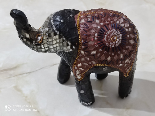 Elefante De La Suerte (feng Shui)