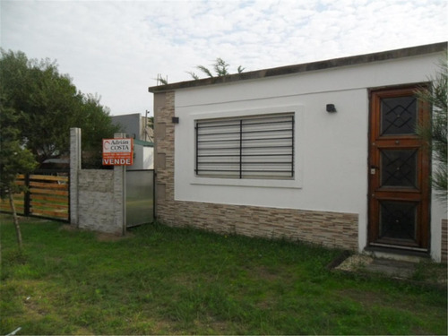 Imagen 2 de 9 de Depto Con Amplio Patio En Calle 82 E/ 1 Bis Y 18 (cod. 889)