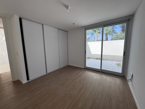 Venta Casa 3 Dormitorios Estrenar Fisherton Barrio Cerrado