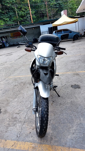 Imagen 6 de 9 de Honda Nx400