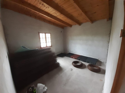 Imagen 6 de 9 de Terreno De 2175m2 + Casa De 94 M2, Plottier, Calle Candolle