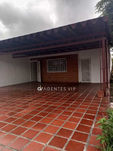Imagen 20 de 20 de Se Vende Casa En Los.girasoles Zona Industrial