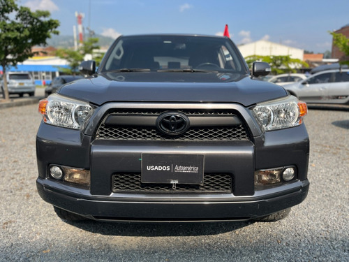 Toyota 4Runner Limited 4x4 At