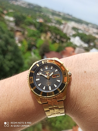 Exclusivo Seiko Sports Made In Japan Dourado Giratório