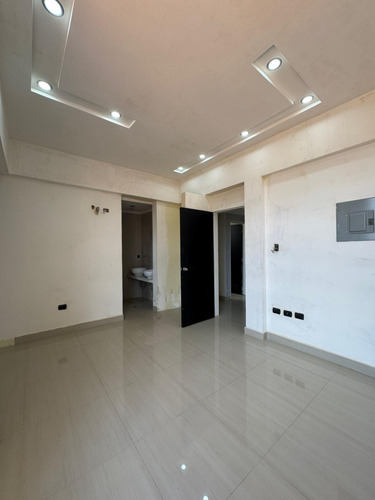 Townhouse En Res. Villas La Fontana San Diego