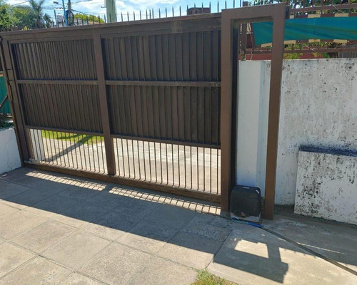Imagen 3 de 19 de Hermosa Casa En Escobar