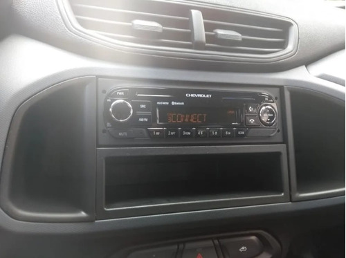 Imagen 9 de 24 de Chevrolet Onix Plus Joy Black 1.4 2023 0km 2022 Prisma Gall3