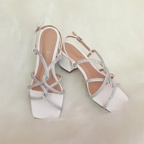 Sandalia Branca Strass Noiva Salto Grosso Confort vel