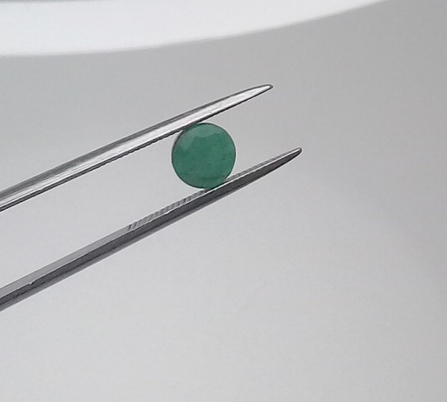 Esmeralda 0.685 Cts Redonda 4,0 Mm Extra Preciosa Clara A Verde Translucido Cor Forte Pedra Preciosa Extra Da Bahia Garantia Eterna