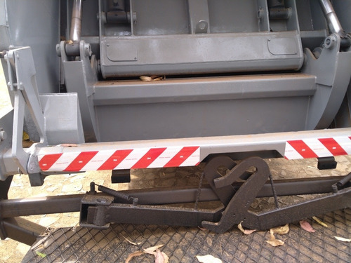 Imagem 14 de 20 de * Compactador De Lixo 19 Cubicos Vw 24260 Ano 2022*