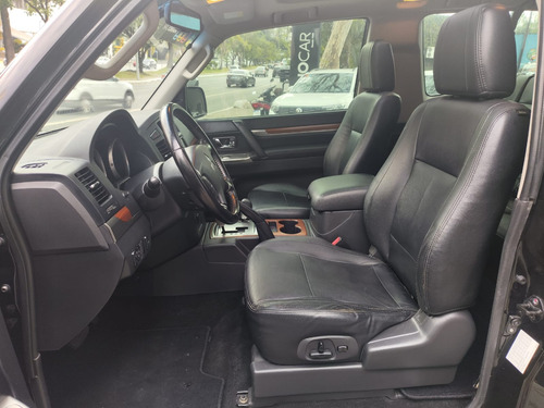 Mitsubishi Pajero Full 3.8 HPE 4X4 V6 24V GASOLINA 2P AUTOMÁTICO